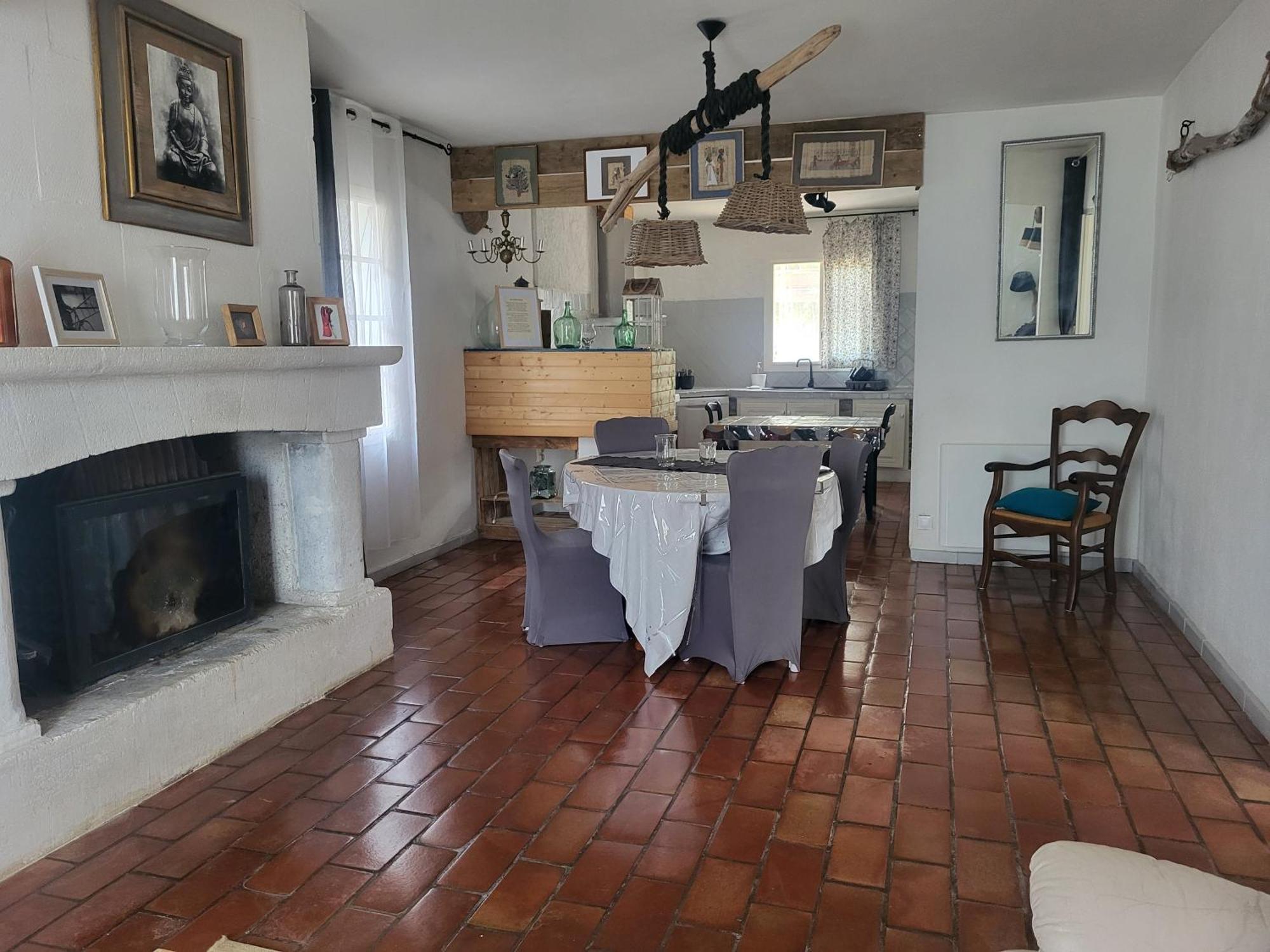 Maison Au Calme Sur Arles 빌라 외부 사진