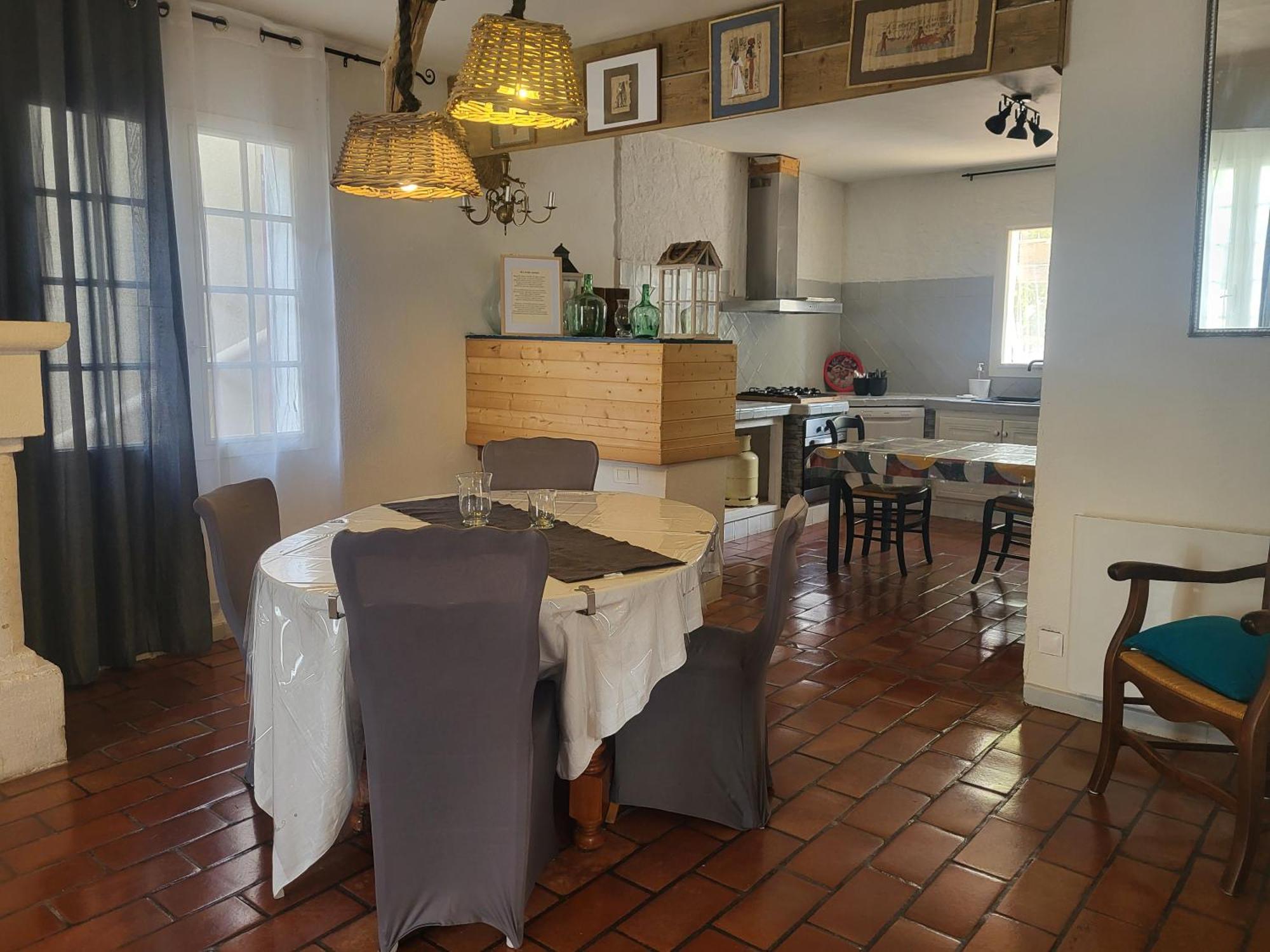 Maison Au Calme Sur Arles 빌라 외부 사진